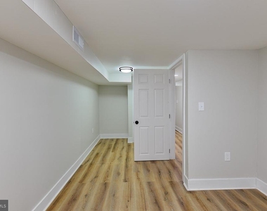 420 E 28th Street - Photo Thumbnail 28