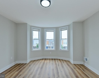 420 E 28th Street - Photo Thumbnail 15