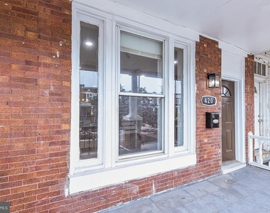 420 E 28th Street - Photo Thumbnail 33