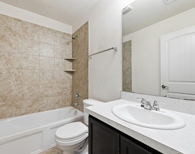 10209 Crescendo Ln - Photo Thumbnail 12