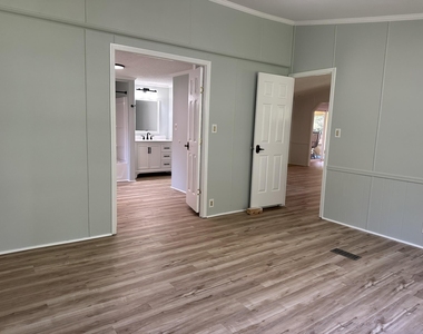 34061 Red Oak Drive - Photo Thumbnail 18