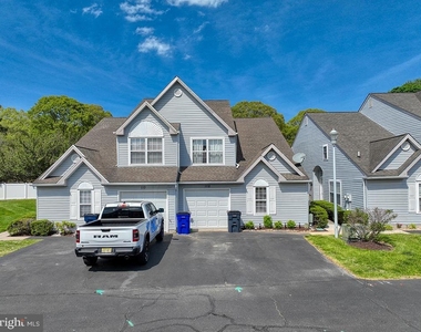 108 Seabright Way - Photo Thumbnail 3