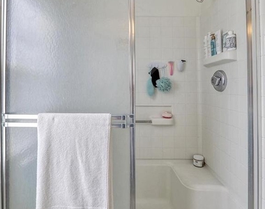 108 Seabright Way - Photo Thumbnail 15