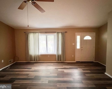 8 Rose Terrace - Photo Thumbnail 9