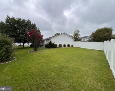 8 Rose Terrace - Photo Thumbnail 44