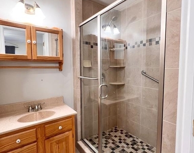 8 Rose Terrace - Photo Thumbnail 24