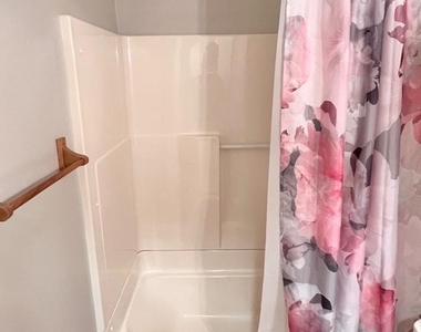 8 Rose Terrace - Photo Thumbnail 19