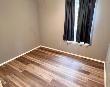 8 Rose Terrace - Photo Thumbnail 31