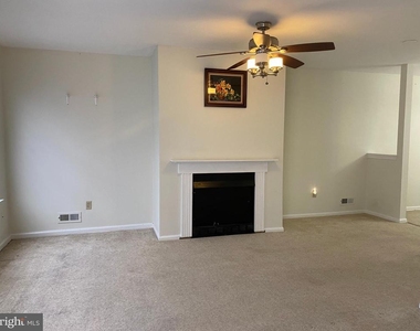 9 Revere Place - Photo Thumbnail 5