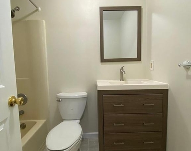 9 Revere Place - Photo Thumbnail 14