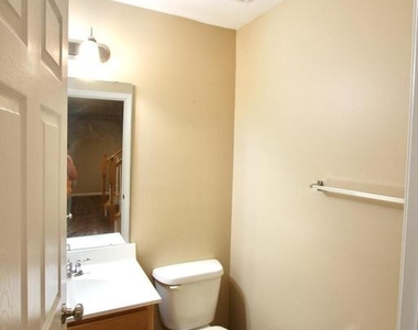 96 Southall Court - Photo Thumbnail 20