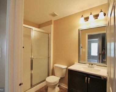96 Southall Court - Photo Thumbnail 16