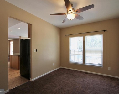 96 Southall Court - Photo Thumbnail 6