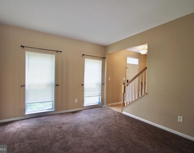 96 Southall Court - Photo Thumbnail 7