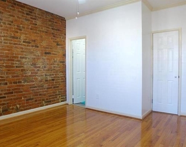 1209 E Street Ne - Photo Thumbnail 16