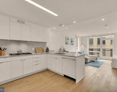 37 L Street Se - Photo Thumbnail 15