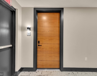 37 L Street Se - Photo Thumbnail 8