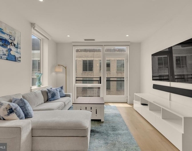 37 L Street Se - Photo Thumbnail 28