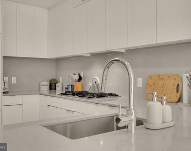 37 L Street Se - Photo Thumbnail 27