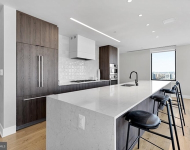 37 L Street Se - Photo Thumbnail 37