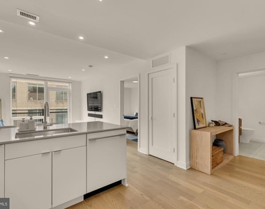 37 L Street Se - Photo Thumbnail 23