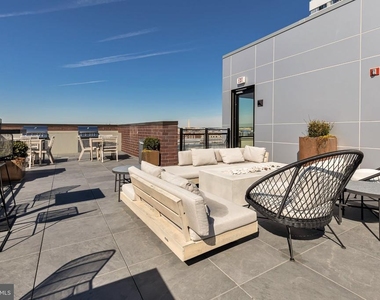 37 L Street Se - Photo Thumbnail 45