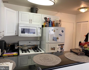 922 24th Street Nw - Photo Thumbnail 3