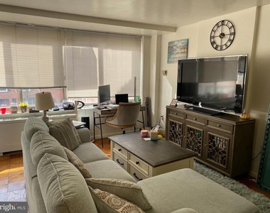 922 24th Street Nw - Photo Thumbnail 16