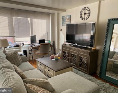 922 24th Street Nw - Photo Thumbnail 15