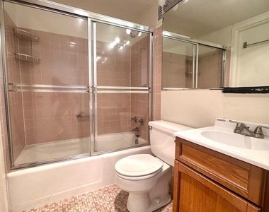 2201 L Street Nw - Photo Thumbnail 7