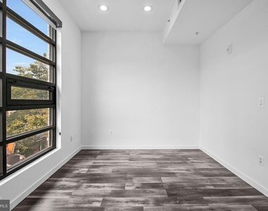 506 H Street Ne - Photo Thumbnail 7
