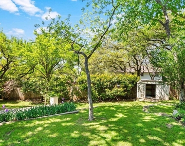 6603 Whitemarsh Valley Walk - Photo Thumbnail 29