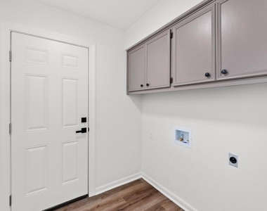 6603 Whitemarsh Valley Walk - Photo Thumbnail 23