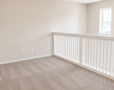 180 Olympic Park Dr - Photo Thumbnail 9
