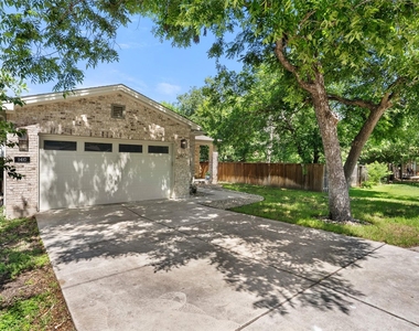 1410 Hart St - Photo Thumbnail 2
