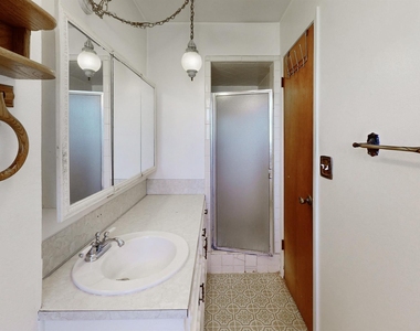 150 Rosa Lee Ln - Photo Thumbnail 8