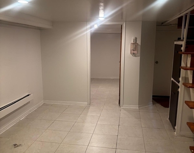 Cozy Apartment at 147th Street Jamaica, NY - Photo Thumbnail 1