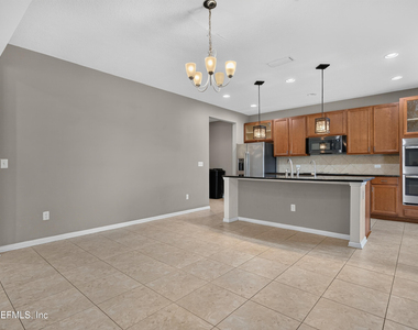 263 Gilmore Lane - Photo Thumbnail 9