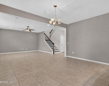 263 Gilmore Lane - Photo Thumbnail 17