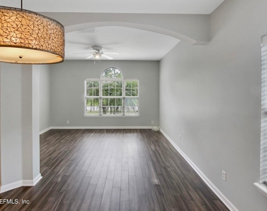 202 Casa Sevilla Avenue - Photo Thumbnail 4