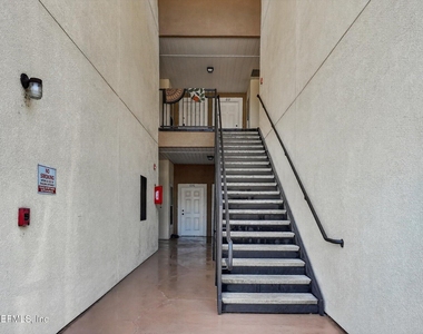 7920 Merrill Road - Photo Thumbnail 5