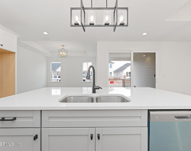 22 Upton Lane - Photo Thumbnail 11