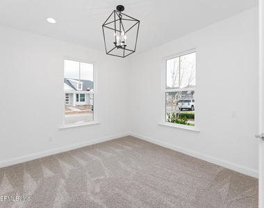 22 Upton Lane - Photo Thumbnail 3
