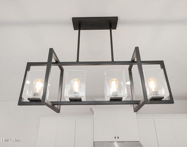22 Upton Lane - Photo Thumbnail 8