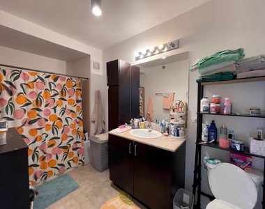611 S Wells Street - Photo Thumbnail 7