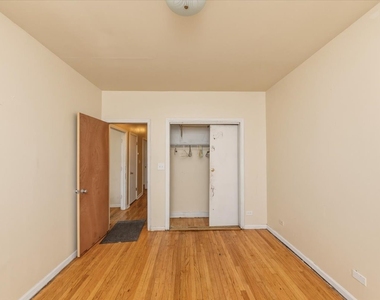 2200 N Knox Avenue - Photo Thumbnail 6