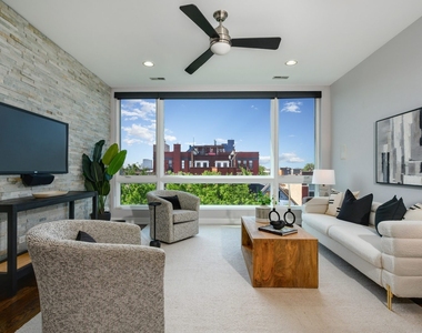 1446 W Cortez Avenue - Photo Thumbnail 2