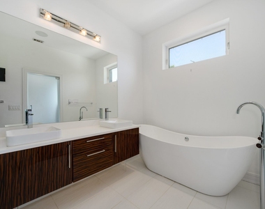 1446 W Cortez Avenue - Photo Thumbnail 14