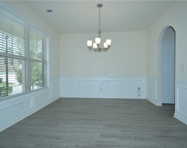 3094 Tofte Drive - Photo Thumbnail 2