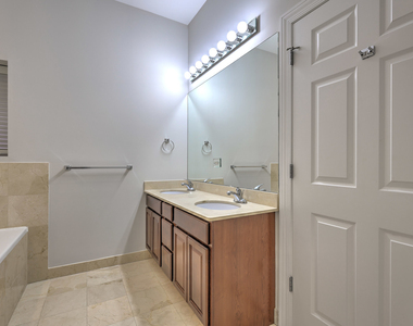 1329 W Loyola Avenue - Photo Thumbnail 8